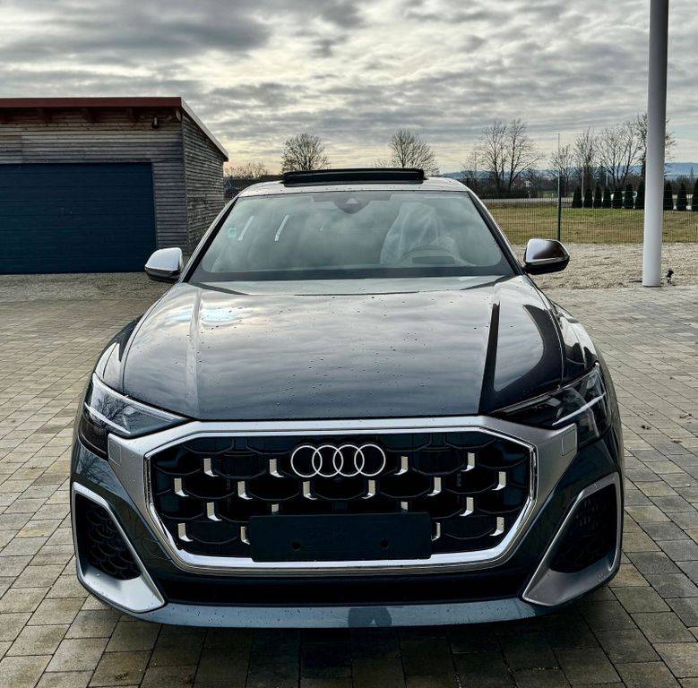 Audi SQ8 4.0 TFSI quattro