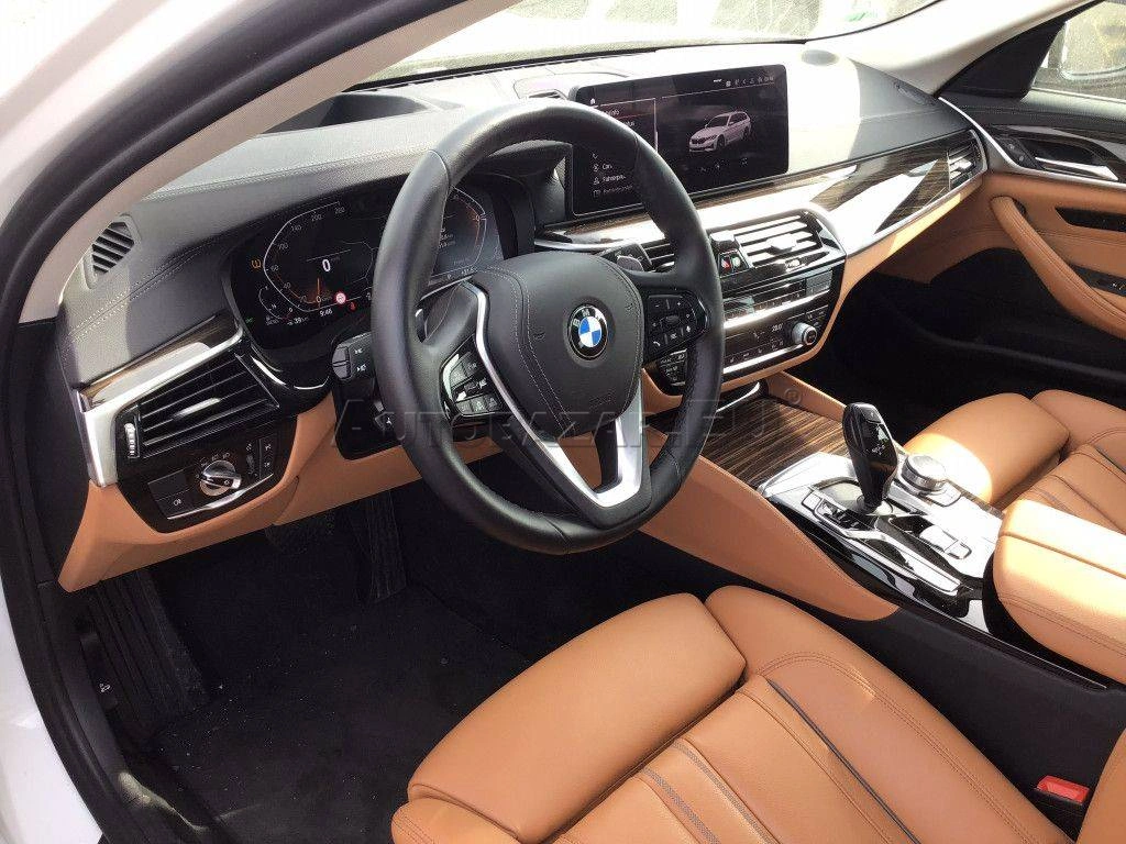 BMW Rad 5 Touring 530d mHEV A/T