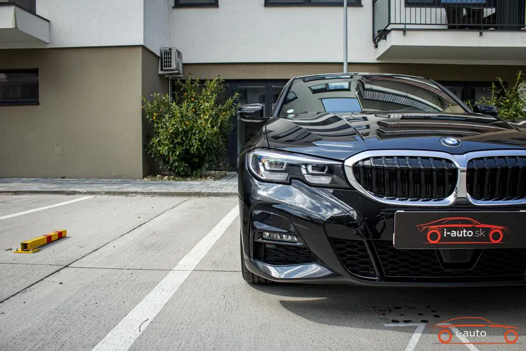 BMW Rad 3 2021 na predaj – fotografia 3