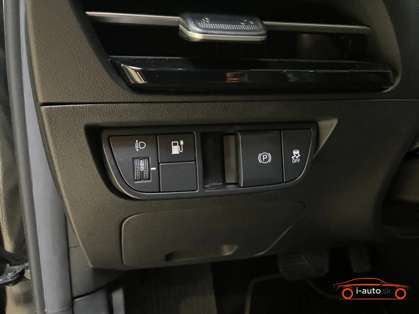 Kia EV6 2023 na predaj – fotografia 18