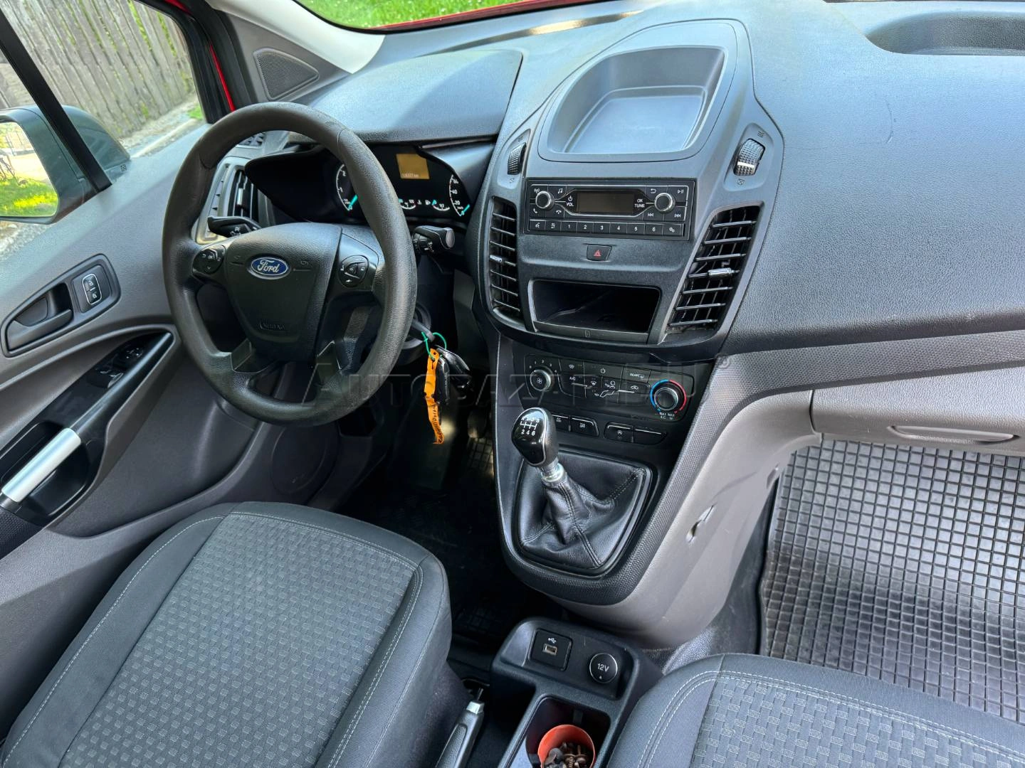 Ford Transit Connect 2020 na predaj – fotografia 25