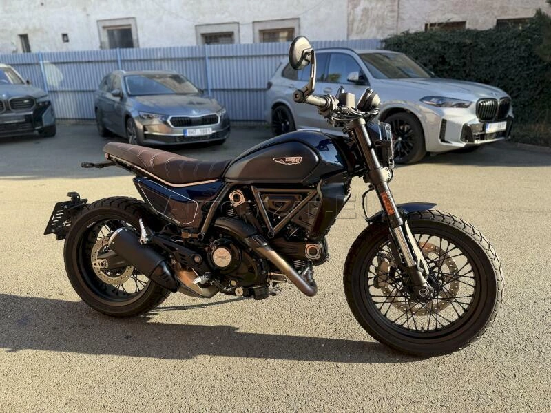 Ducati Scrambler Nightshift Nightshift - Nové v ČR - Garan