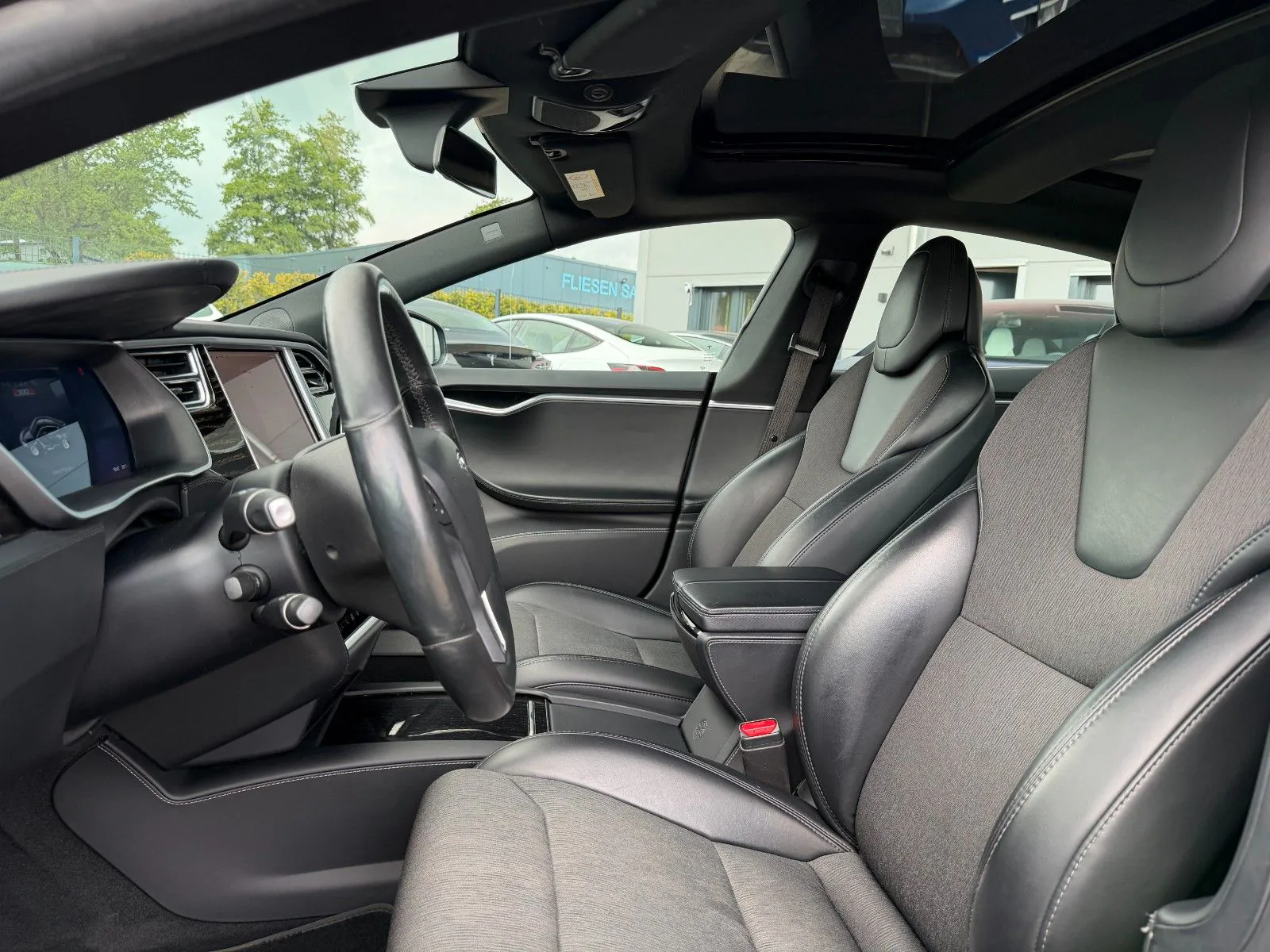 Tesla Model S 2017 na predaj – fotografia 16