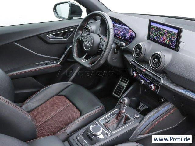 Audi Q2 SQ2 2.0 TFSI SQ2 quattro S tronic