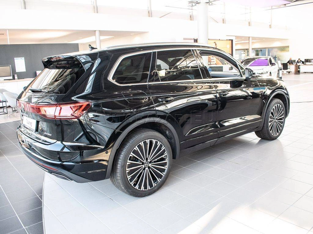 Volkswagen Touareg Elegance 3.0 V6 eHybrid 4MOTION