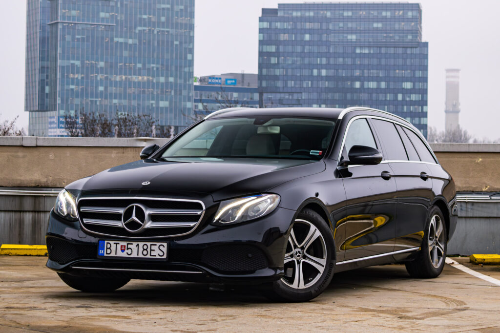 Mercedes-Benz E trieda T