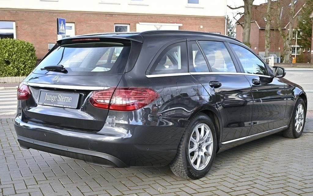 Mercedes C trieda T 220 d A/T