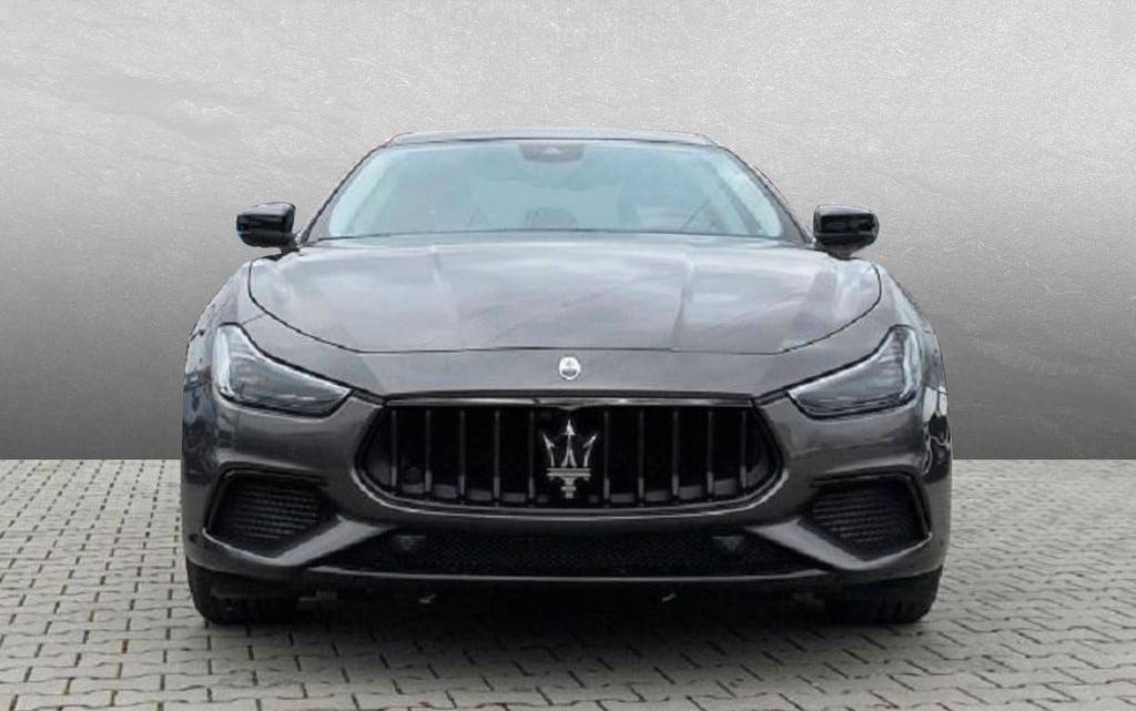 Maserati Ghibli Modena SQ4