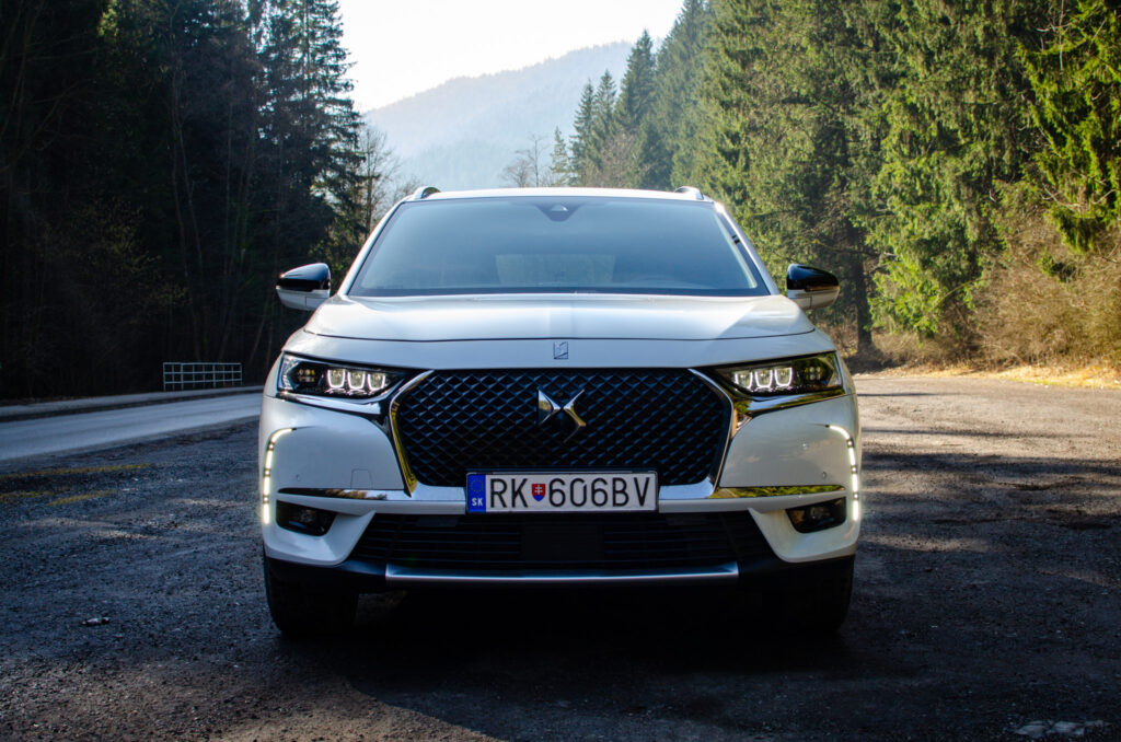 DS Automobiles 7 CROSSBACK