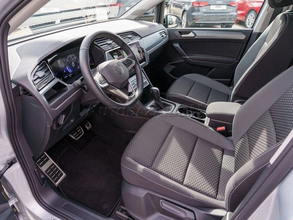 Volkswagen Touran 2023 na predaj – fotografia 8