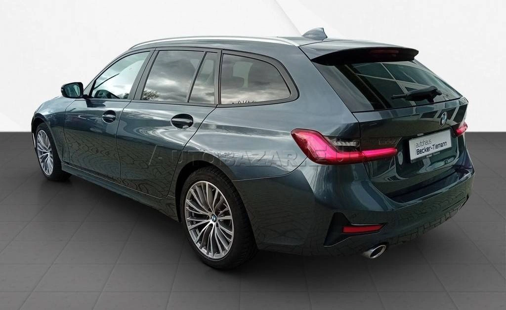 BMW Rad 3 Touring 320d mHEV  xDrive A/T