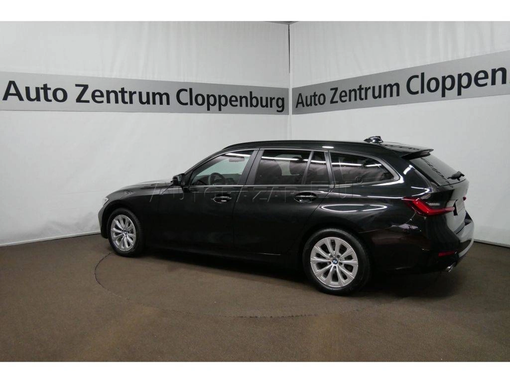 BMW Rad 3 Touring 320d mHEV  xDrive A/T