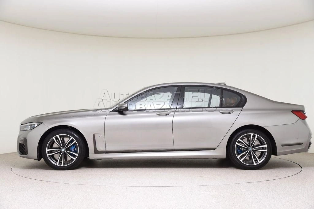 BMW rad 7 730d mHEV xDrive A/T