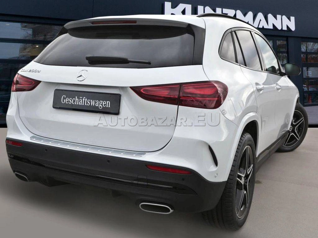 Mercedes-Benz GLA 200 d A/T