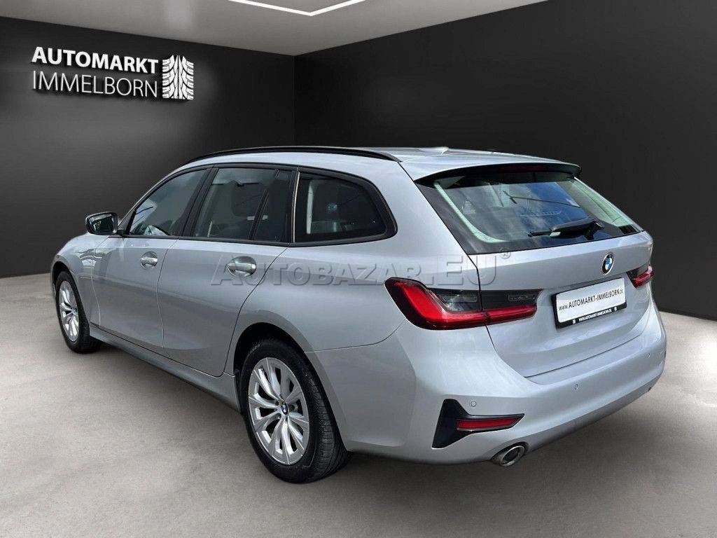 BMW Rad 3 Touring 320d mHEV  A/T