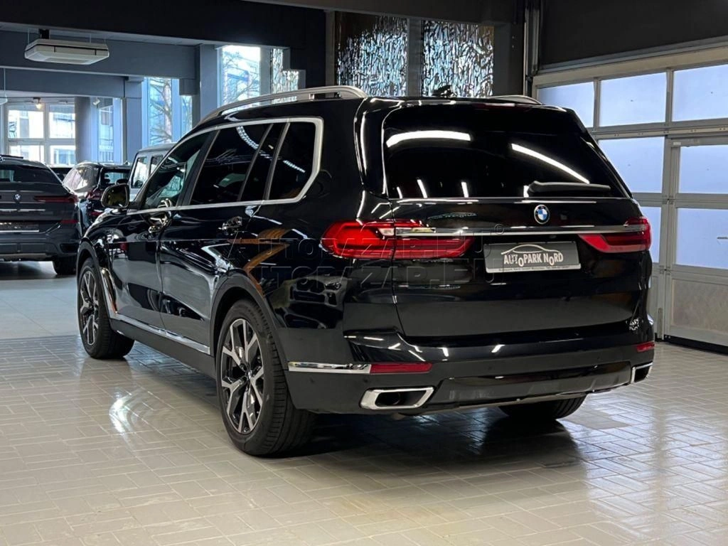 BMW X7 XDrive 40i mHEV A/T