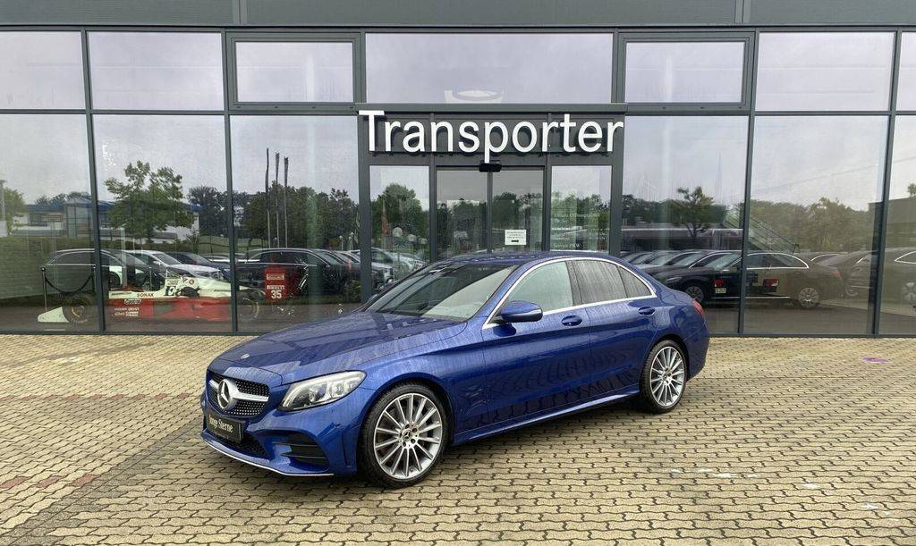 Mercedes-Benz C trieda Sedan 300 d A/T