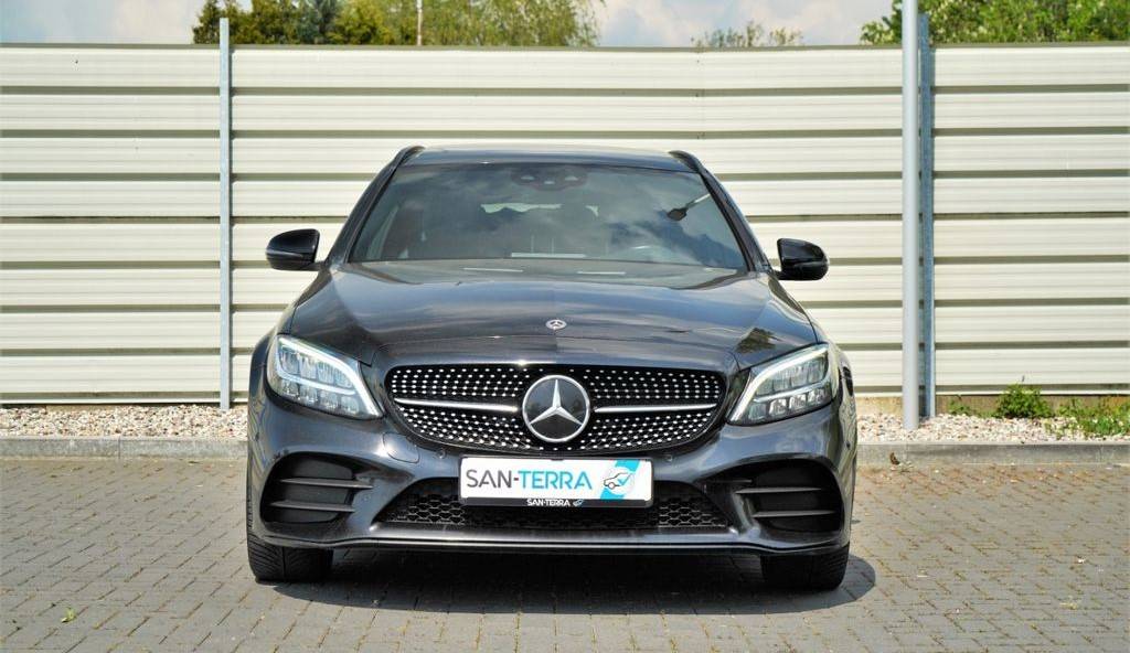 Mercedes-Benz C trieda Kombi 300 d A/T