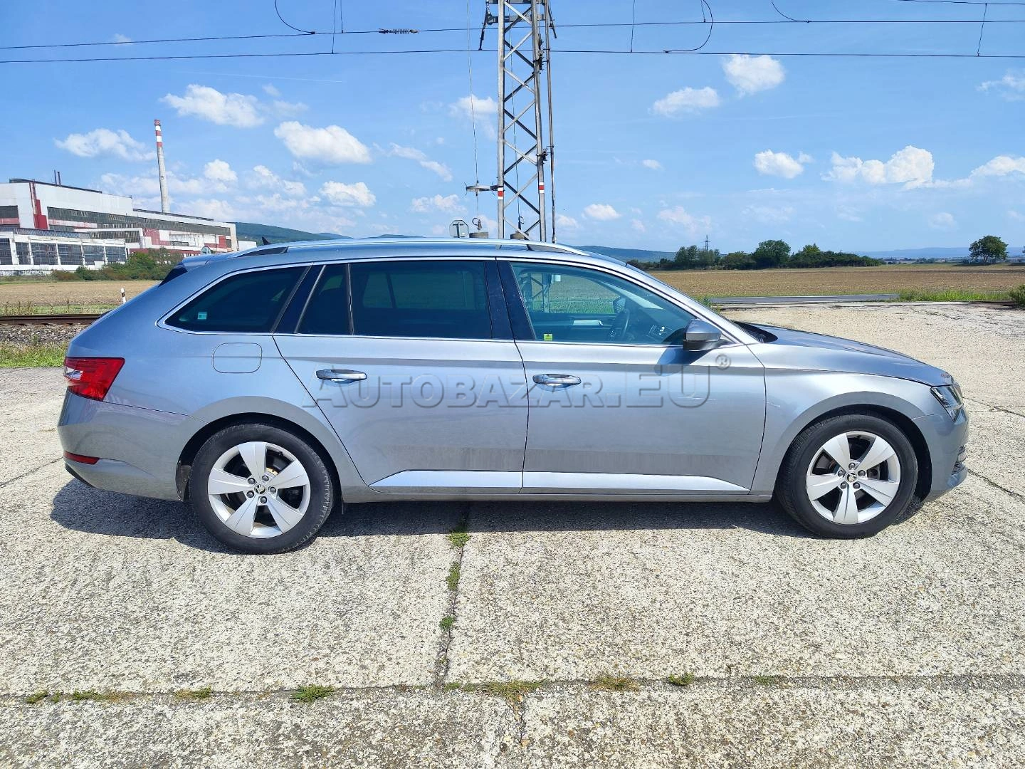 Škoda Superb Combi 2.0 TDI SCR Active DSG