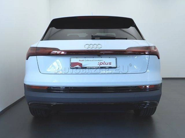 Audi E-tron 55 quattro Basis