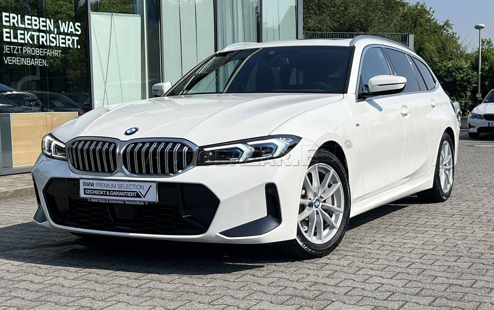 BMW Rad 3 Touring 330d mHEV  A/T