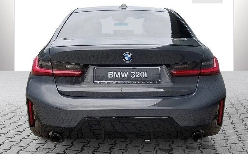 BMW Rad 3 320i A/T