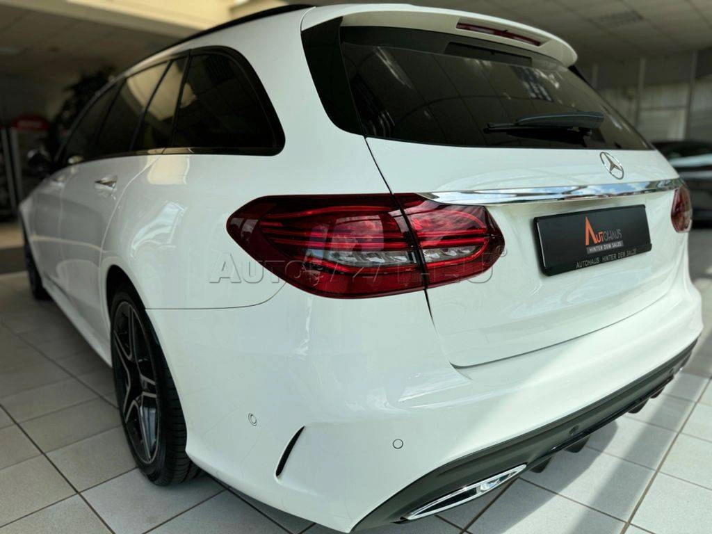 Mercedes-Benz C trieda Kombi 300 d A/T