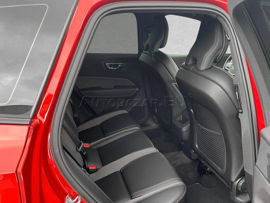 Volvo XC60 B4 R-Design A/T