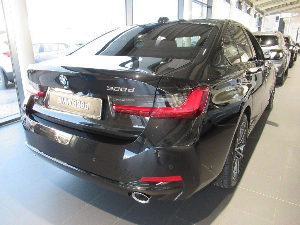 BMW Rad 3 320d mHEV A/T