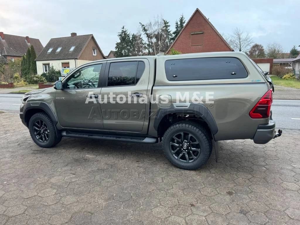 Toyota Hilux 2.4 Invincible MY25 DoubleCab