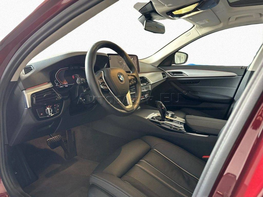 BMW Rad 5 Touring 520i mHEV A/T