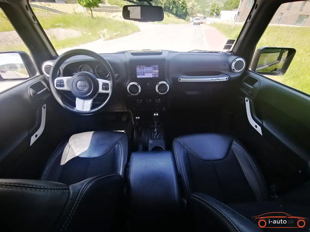 Jeep Wrangler 2014 na predaj – fotografia 16