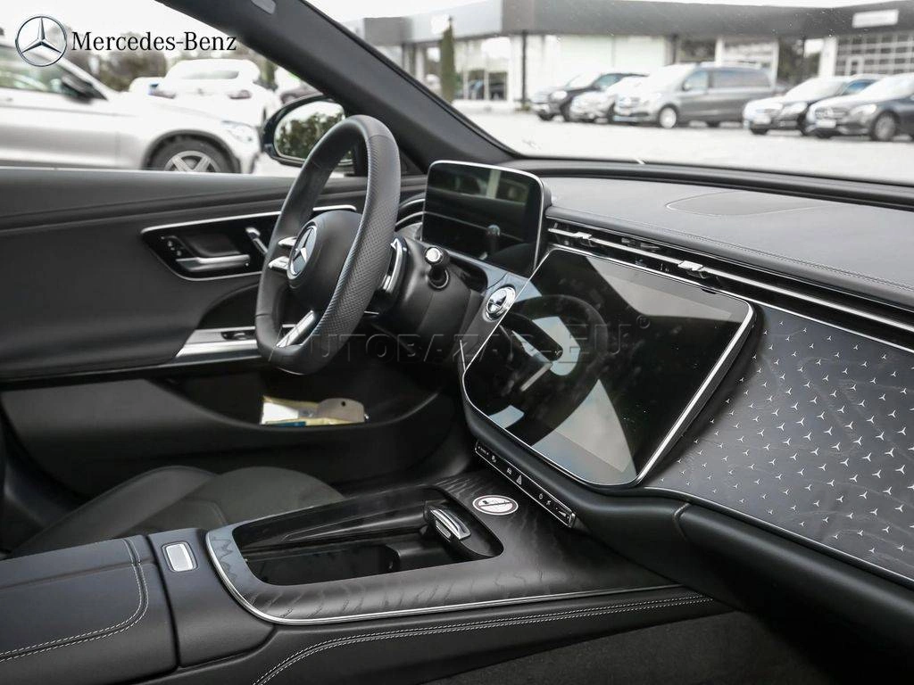 Mercedes-Benz E trieda Sedan Mercedes Benz  220d A/T