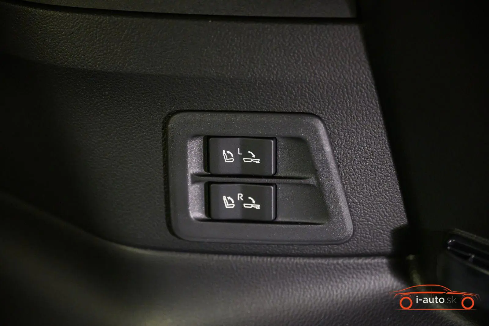 Toyota Land Cruiser 2026 na predaj – fotografia 30