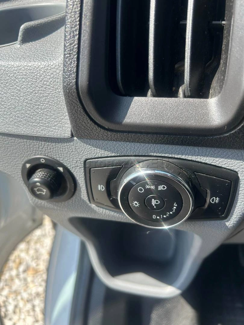 Ford Transit 2018 na predaj – fotografia 12