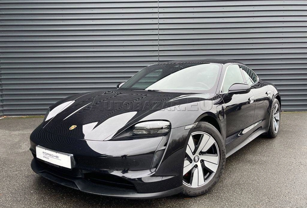 Porsche Taycan 4S