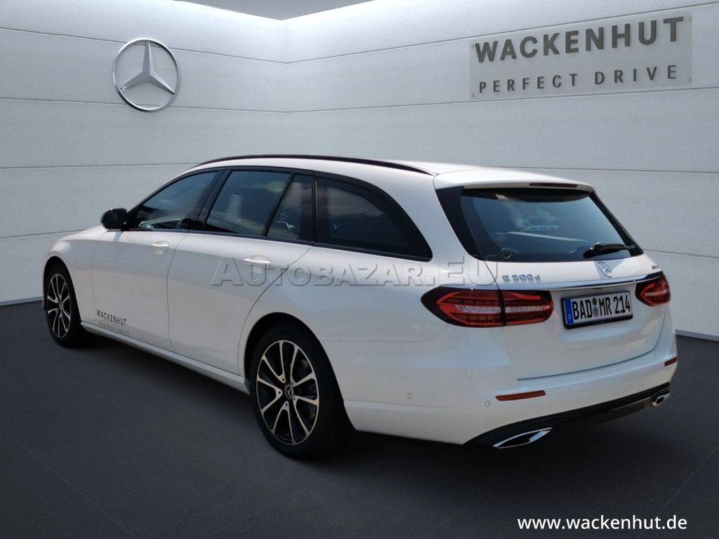 Mercedes-Benz E trieda Kombi 300 d mHEV 4MATIC A/T