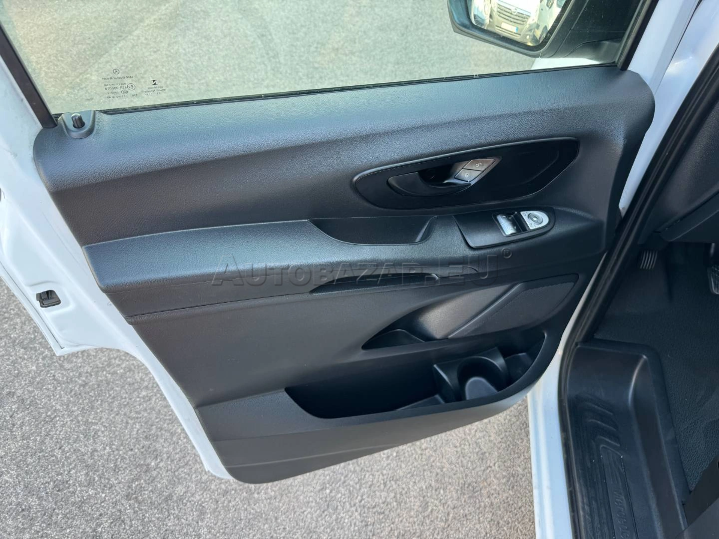 Mercedes-Benz Vito 2015 na predaj – fotografia 21