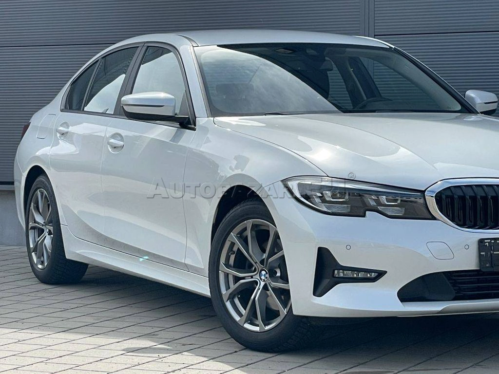 BMW Rad 3 320d mHEV xDrive A/T