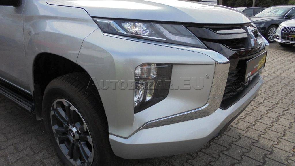 Mitsubishi L200 2023 na predaj – fotografia 14
