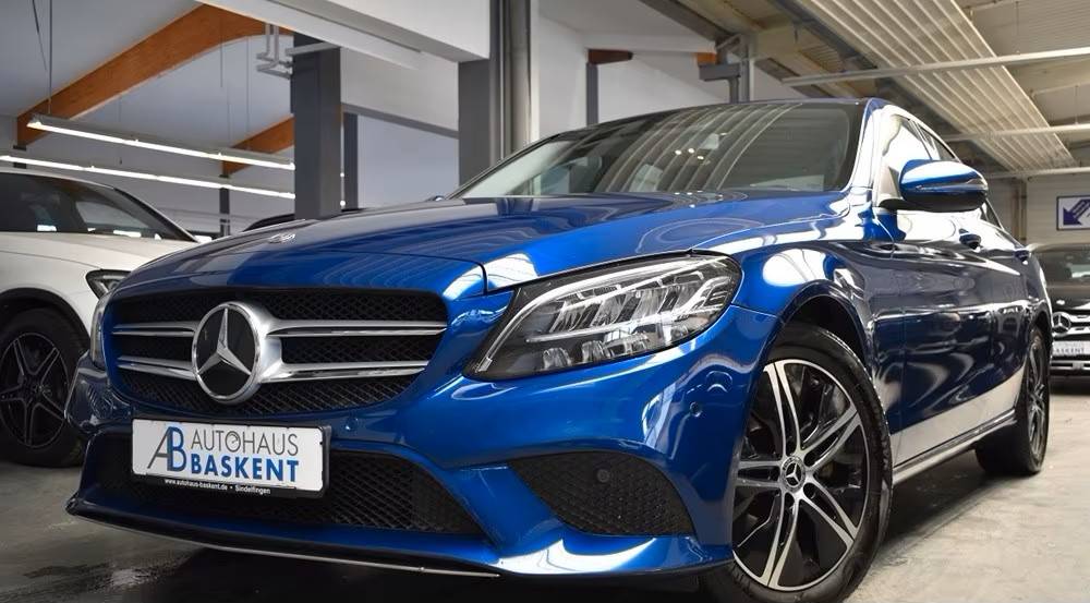 Mercedes-Benz C trieda Sedan 220 d A/T