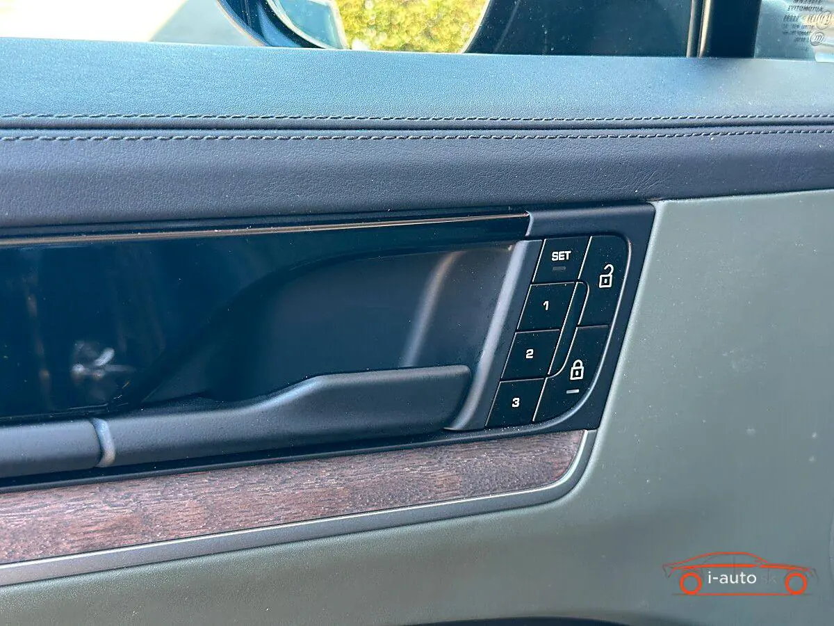 Porsche Cayenne 2024 na predaj – fotografia 37