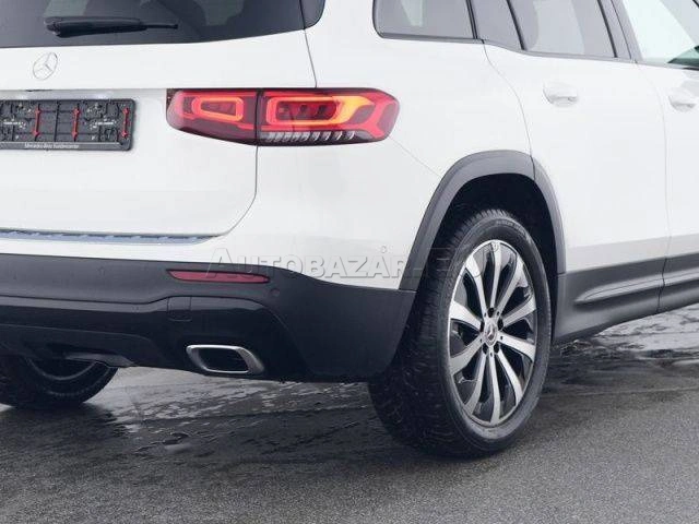 Mercedes-Benz GLB 200 A/T