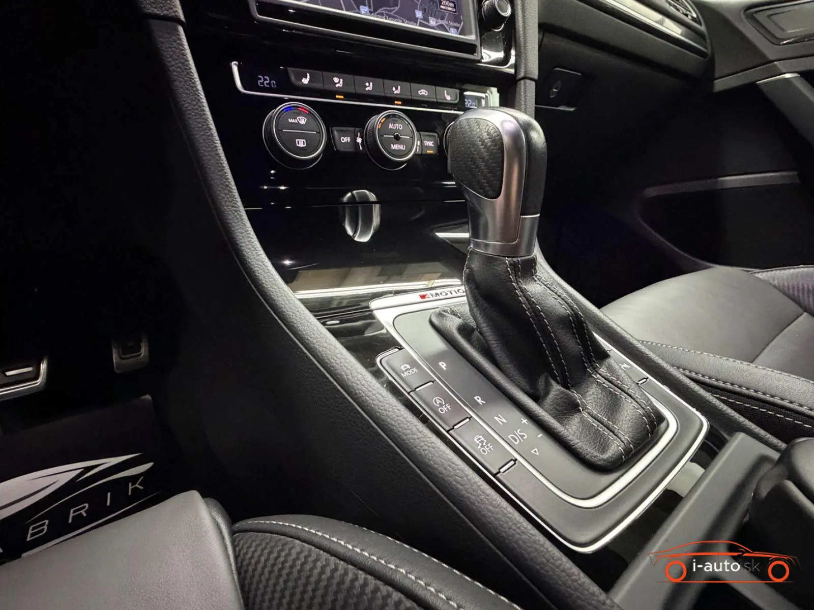 Volkswagen Golf 2016 na predaj – fotografia 25