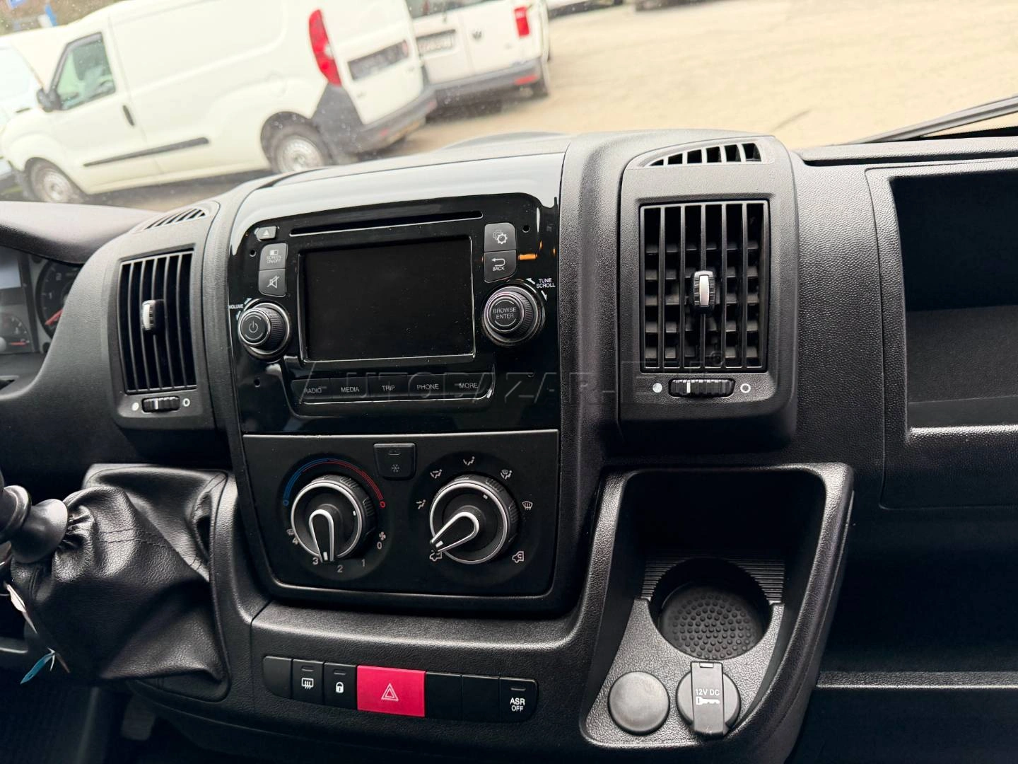 Peugeot Boxer 2019 na predaj – fotografia 29