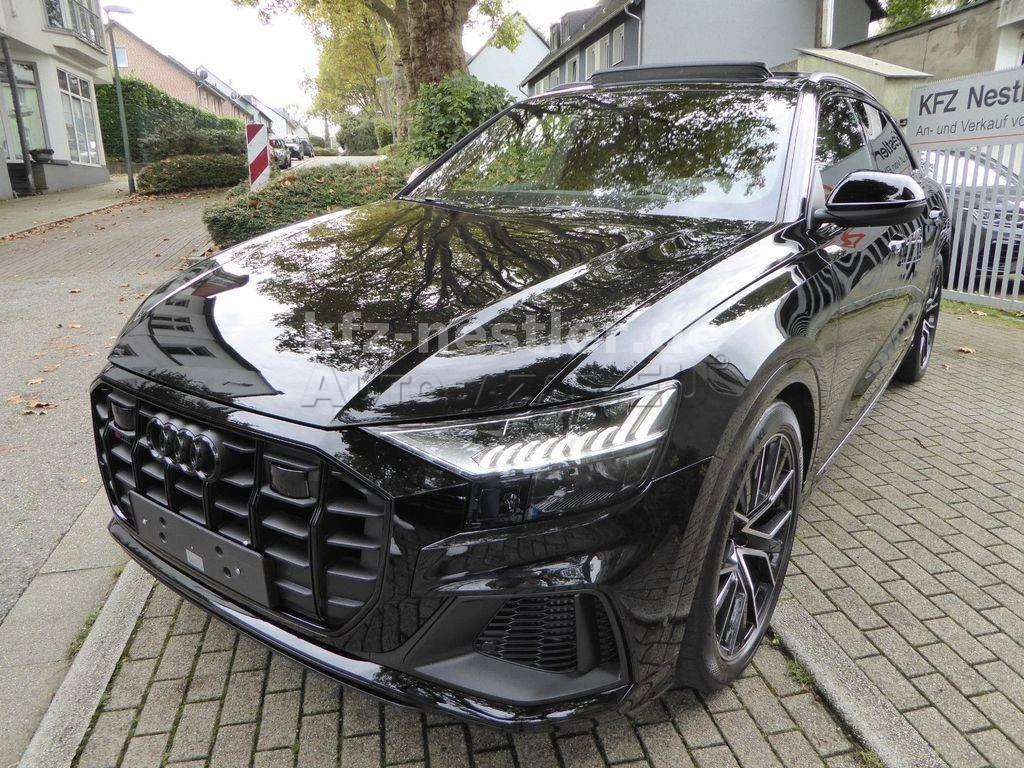 Audi Q8 SQ8 TFSI mHEV quattro tiptronic
