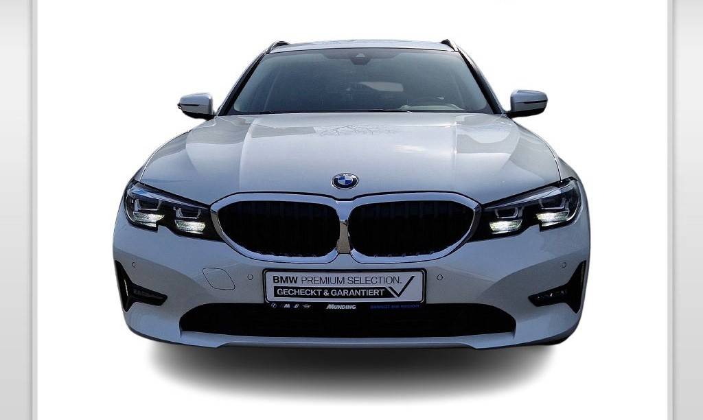 BMW Rad 3 Touring 330d  mHEV A/T