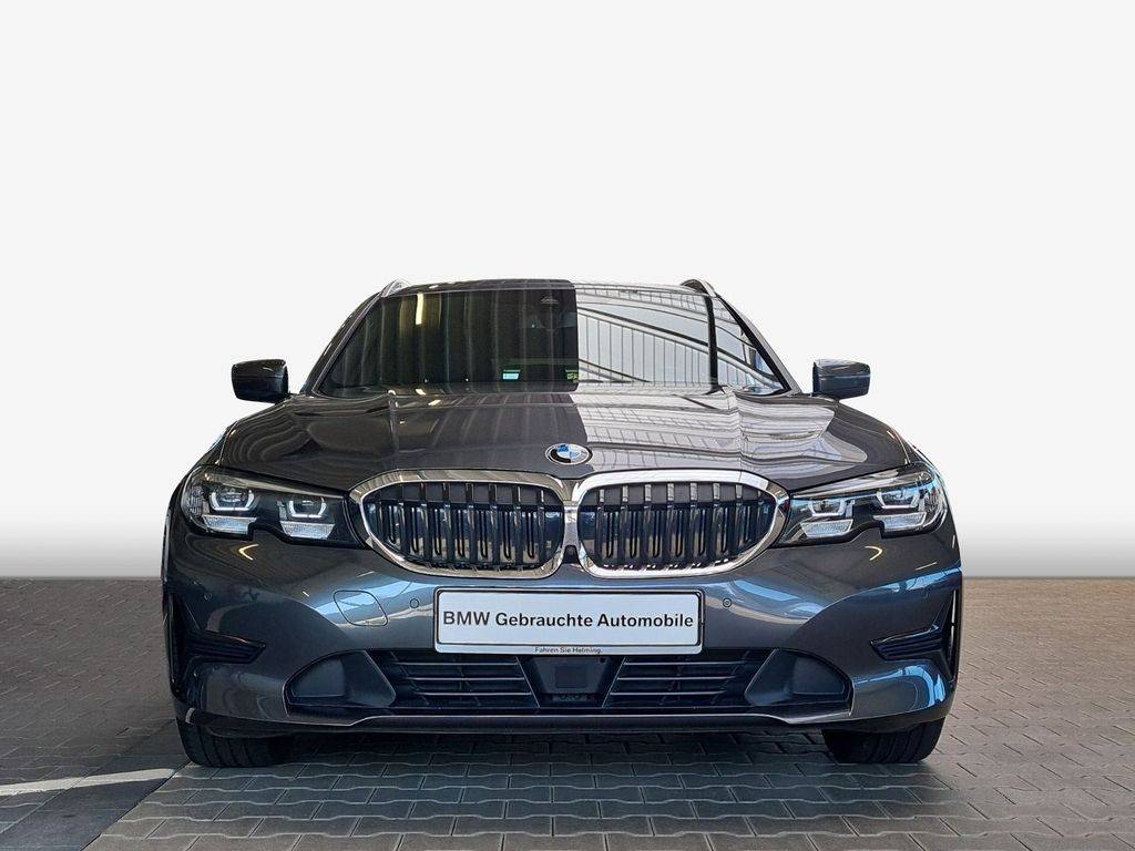 BMW Rad 3 Touring 320d mHEV  A/T