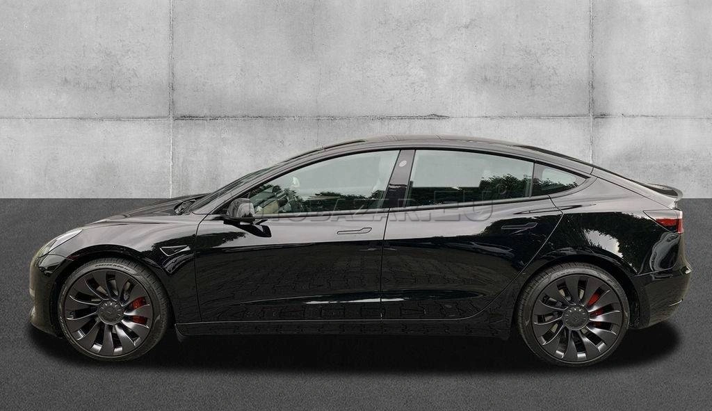 Tesla Model 3 Performance 82kWh AWD