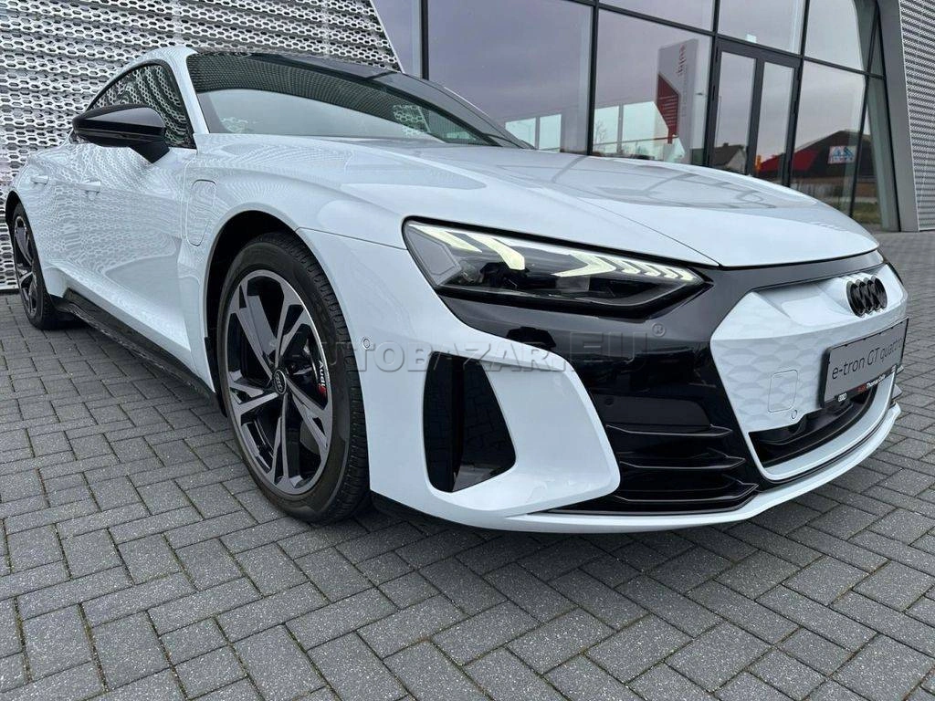 Audi E-tron GT quattro